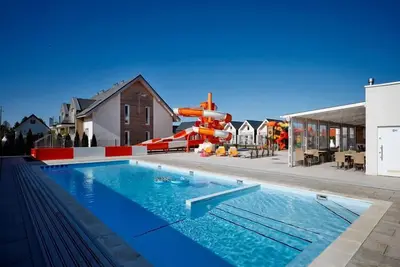 Image de Appartements confortables, piscine, Sarbinowo