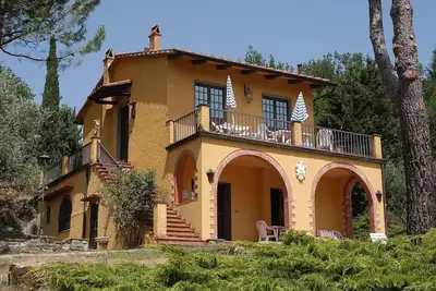 Image de Appartement à San Donato, Chianti, court de tennis, piscine, barbecue, C1p