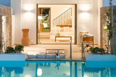 Image de ISholidaysAmirandes2RoomsDreamVillaCourtyard&PPool