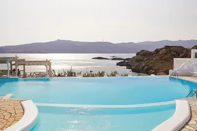 Image de ISholidays Mykonos Lolita Suite Two Bedrooms
