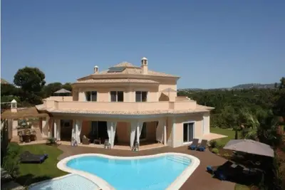 Image de Elegant 6 Bedroom Villa | Villa Arden | Games Room With Snooker Table And Table Tennis | Quinta Do Lago