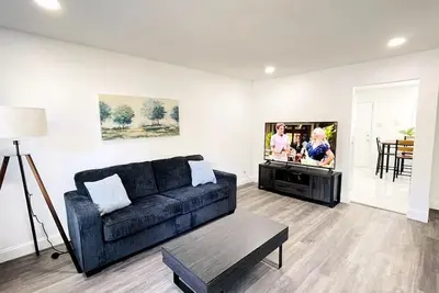 Image de Close to the beach #1 Lovely 2 bedrooms condo!