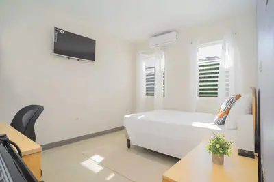 2 Castries Drive, \nUWI Mona Campus, \nKingston 7