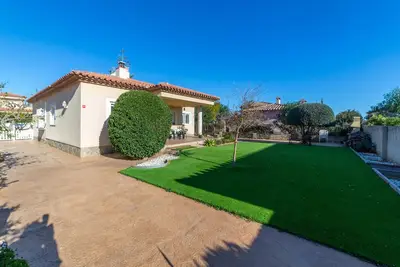 Belle maison à Miami Platja avec.