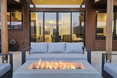 The Lodge at Canyon Loop, a Modern Mountain Home in the Heart of Teton Valley