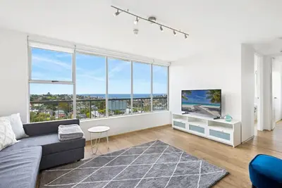 Image de Large, Seaside 2 Bedroom home with Ocean Views