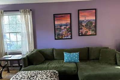 Image de Macon Downtown 2 mi, Fenced Yard, Pickleball 4 to 8 miles! Music, Parks, Theater
