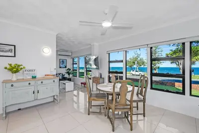 Image de Waterfront Bliss in Margate
