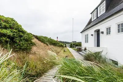 Image de Haidewai - Ehemaliges Offiziershaus in Hörnum auf Einer Düne für bis zu 5 Personen