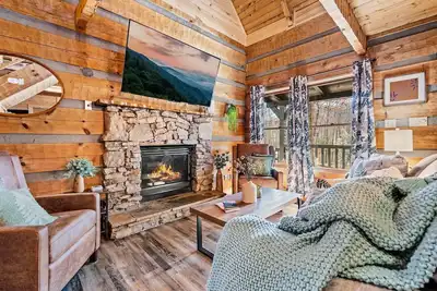 Image de Newly Remodeled! Short Drive to Dollywood & Gburg!