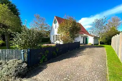 Image de Sfeervolle Vakantiewoning met 3 Slaapkamers Nabij Veerse Meer en Noordzeestrand