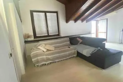 Image de Open apartment space. In quiet residence 5 minutes from Malpensa.