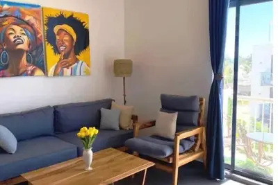 Image de Modern 2-bedroom flat with pool & balcony near beach, a digital nomad's favorite