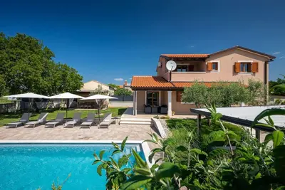 Villa Gita by Villas Guide