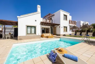 Image de Villa Isadora - Trois Chambres Villa, Couchages 6