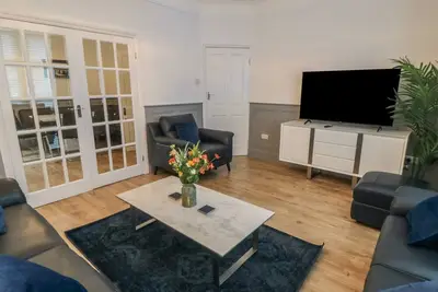 87 Columbus Ravine, pet friendly, with open fire in Scarborough