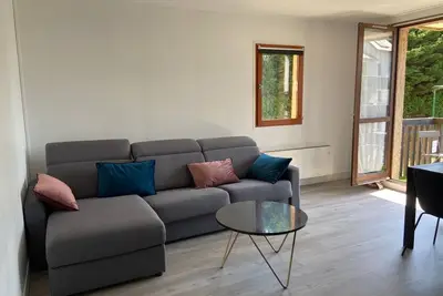 Image de Spacieux T3 avec balcon - proche du centre ville