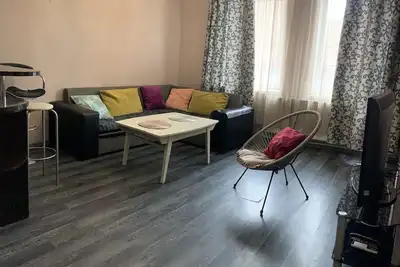 Image de Two bedroom apartment close fabrika