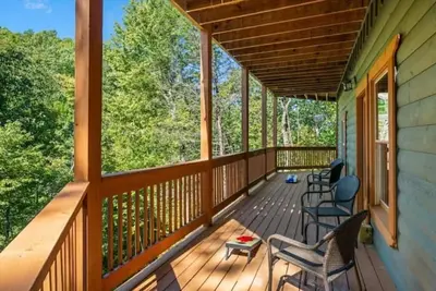 Image de Middle-of-noBear /Dollywood