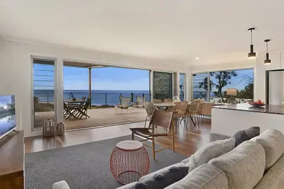 Image de Surfside by HolidayCo.