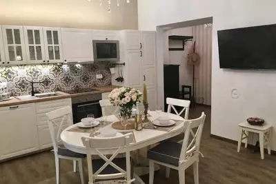 Image de Romeo Old Town center app 2br/2 Ba