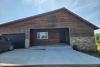 Image de Grafton Rustic House  - 4 min from the lake and Lions Den Nature preserve