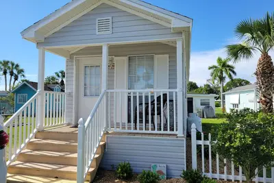 Image de Cozy Tiny Home in North Fort Myers! \n