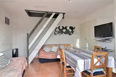 Ham Calif S  12 : charmante maison mitoyenne pour 4 pers, parking privé