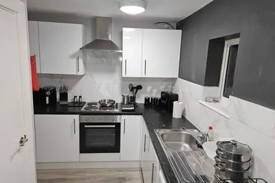 Image de Impeccable 5-Bed House in Orpington