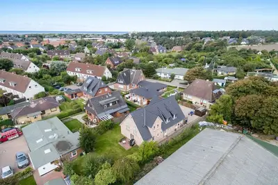 Image de Mittenmang - Sehr Schönes Mittelhausteil in Zurückgezogener Lage Westerlands