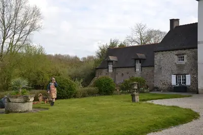 Image de Maison de vacances 'Gite Des Trauchandieres' avec terrasse privée, jardin partagé et Wi-Fi