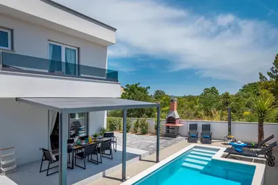 Image de Belle maison à Jadrija avec WiFi