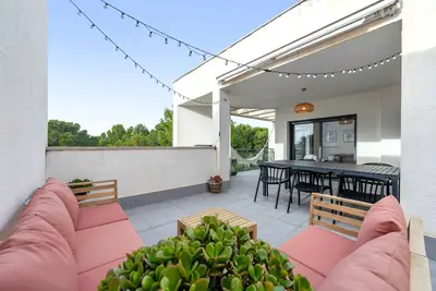 Image de Appartement 'Casa Calafat' avec vue sur la mer, terrasse privée, Wifi et climatisation