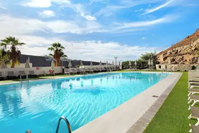 Image de Maison de vacances 'Apartamento Joya' avec vue sur la mer, piscine partagée et Wi-Fi