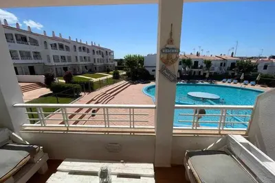 Image de Brut - Apartamento con Piscina