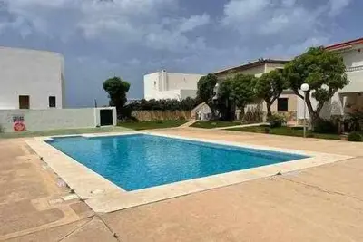 Forcat - Apartamento Bajo con Jardín y Piscina