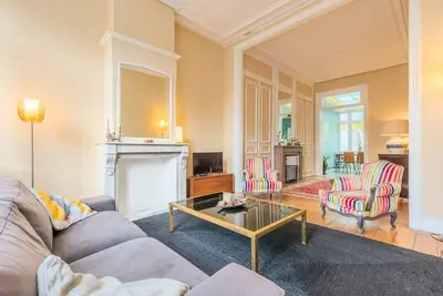 Image de Maison 4 chambres avec cachet, terrasse