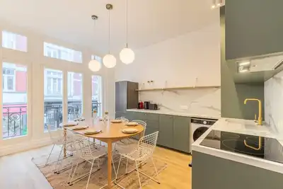Image de Maison 5 chambres & 5 sdb en hypercentre de Lille.