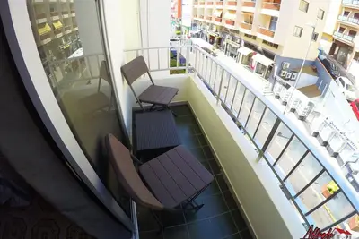 Image de Apartamento en el Centro de Los Cristianos de dos Dormitorios, a 2 Min. del mar