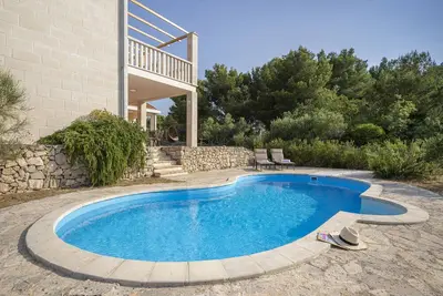 Image de Villa Pharia with Pool Xi