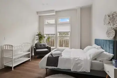 Image de Modern Apartments Downtown Charm  Ideal Location