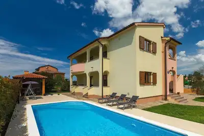 Image de Belle maison à Pula