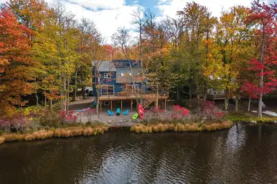 Image de Tranquil Shores | Waterfront | Fire Pit | Hammock