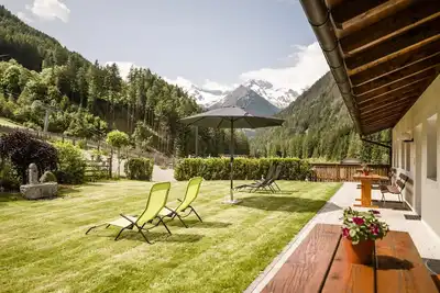 Image de Appartement \"Leni\" avec vue sur les montagnes, jardin privé et Wi-Fi