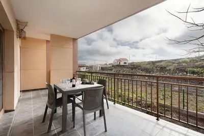Image de Maison de vacances 'Casa Girdana' avec vue sur la mer, terrasse privée et Wi-Fi