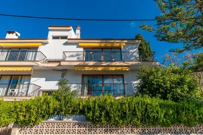 Image de Appartement 'Apartamento Ponent 6' avec terrasse privée, Wi-Fi et climatisation