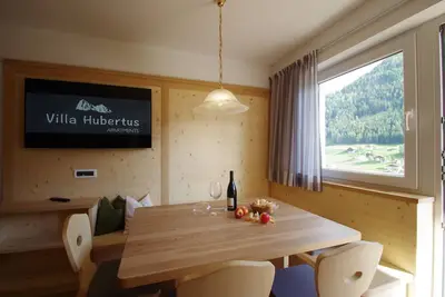 Image de Appartement \"Villa Hubertus Stambech\" avec vue sur les montagnes, balcon et Wi-Fi