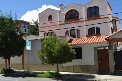 Image de Calacoto King Suite: Fast Wi-Fi, Parking, Laundry, Location