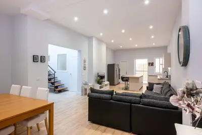 Maravilloso duplex en el corazón de Sc