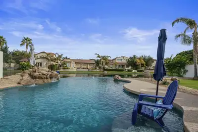 Image de Ritz Laguna Cove, heated pool included in price
